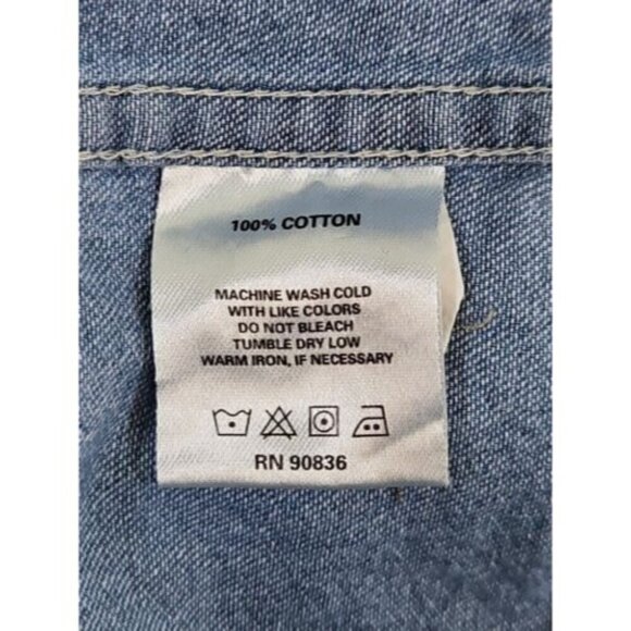 Port & Company SP11 Men's Short Sleeve Button Down Value Denim Shirt with Pocket - Picture 14 of 15